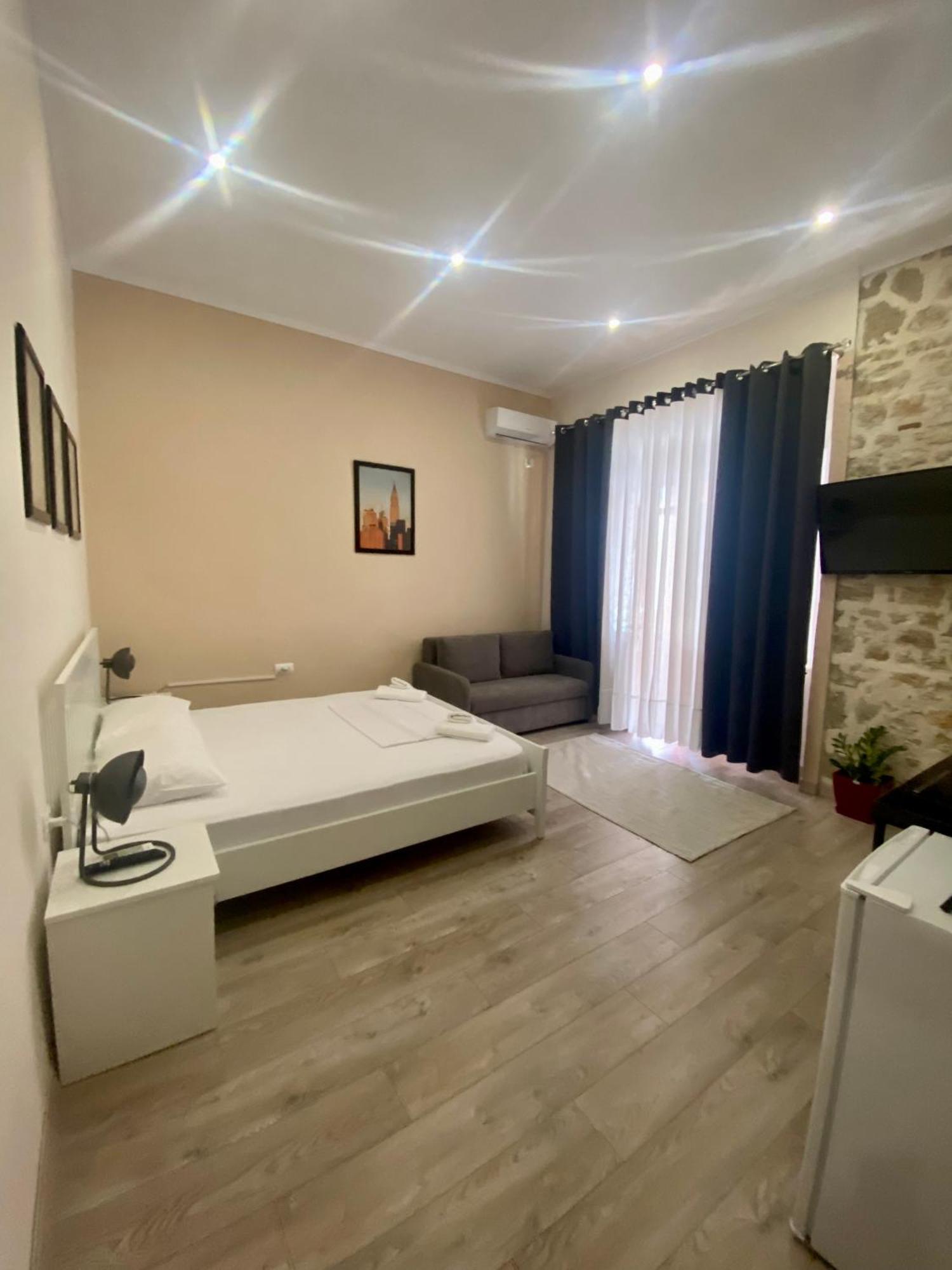 Citycenter Studios Sarandë Exterior foto